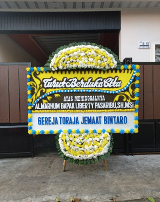 Papan Bunga Duka di Ranjeng